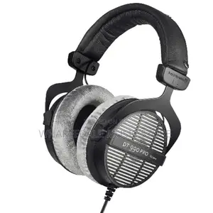 Beyerdynamic Dt 990 Pro Headphones - 250 Ohm