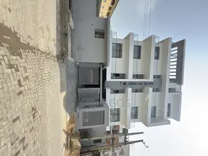 2bdrm Apartment in Ikate for sale
