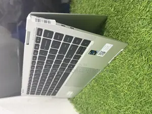 Laptop HP EliteBook 1040 G8 8GB Intel Core i5 SSD 256GB