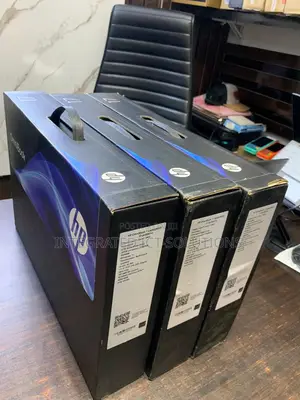 New Laptop HP 32GB Intel Core Ultra 7 SSD 2T