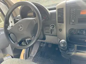 Mercedes-Benz Sprinter 2016 Black