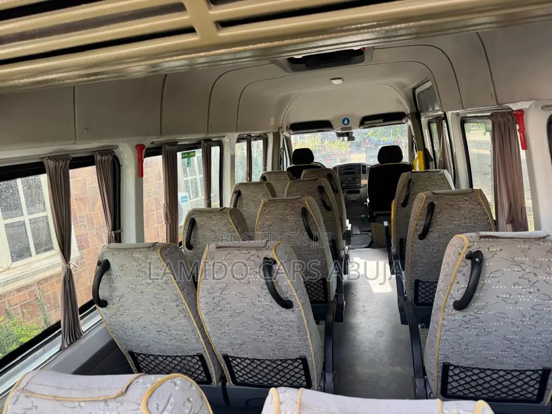 Mercedes-Benz Sprinter 2016 Black