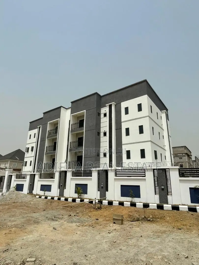 3-Bedroom Flat With B.Q