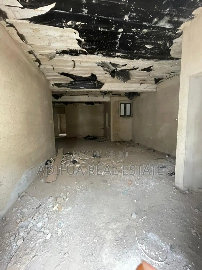 3-Bedroom Flat With B.Q