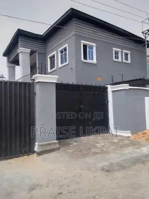 Furnished 4bdrm Duplex in Lakowe for sale