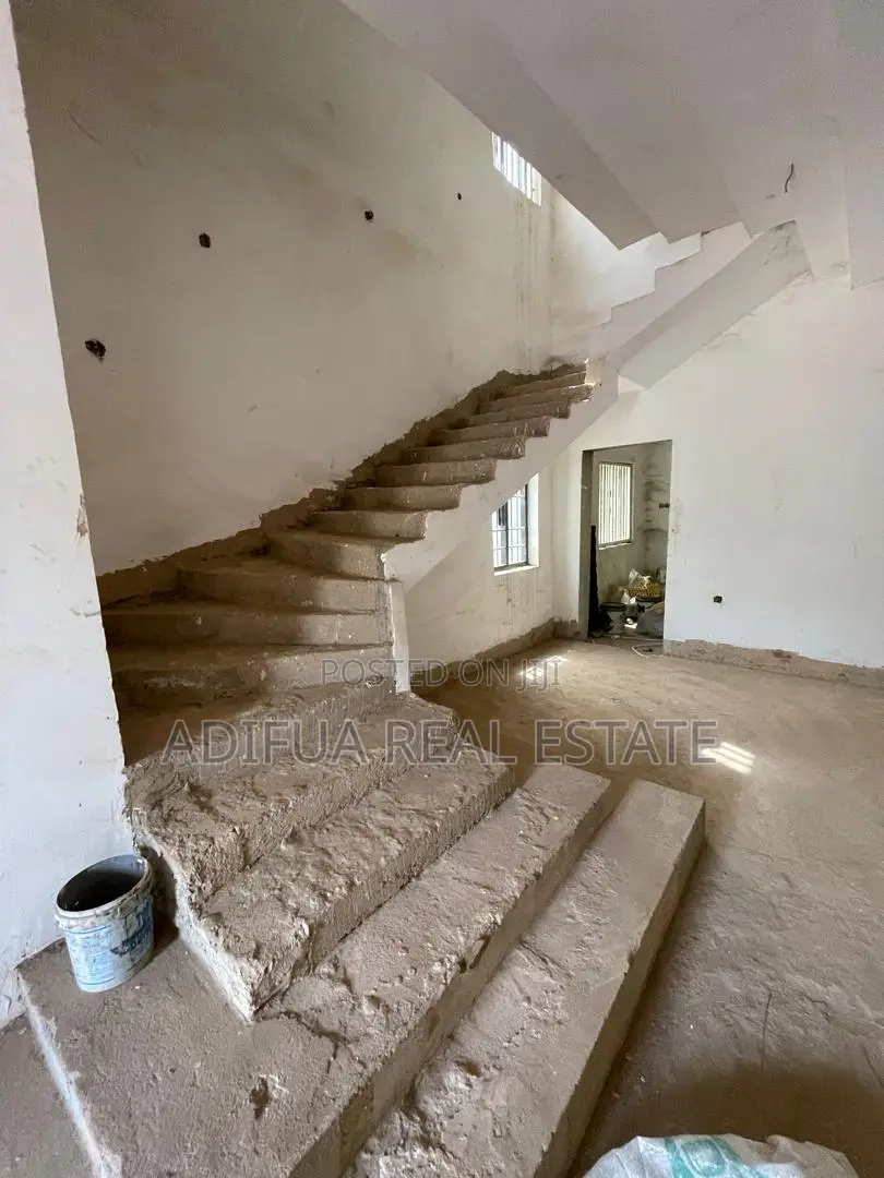 5-Bedroom Semi Detached Duplex + B.Q