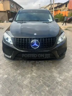 Mercedes-Benz GLE-Class 2017 Black