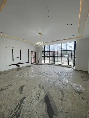 Smart 5-Bedroom Fully Detached + 2b.Q