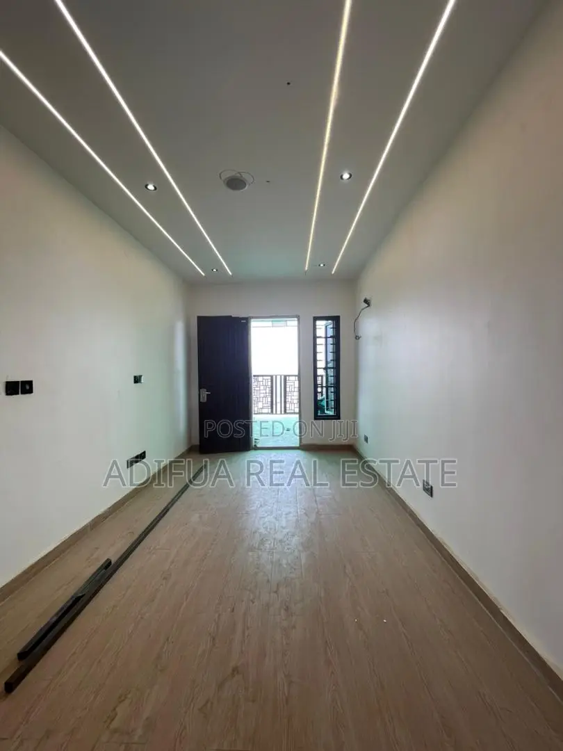 Smart 5-Bedroom Fully Detached + 2b.Q