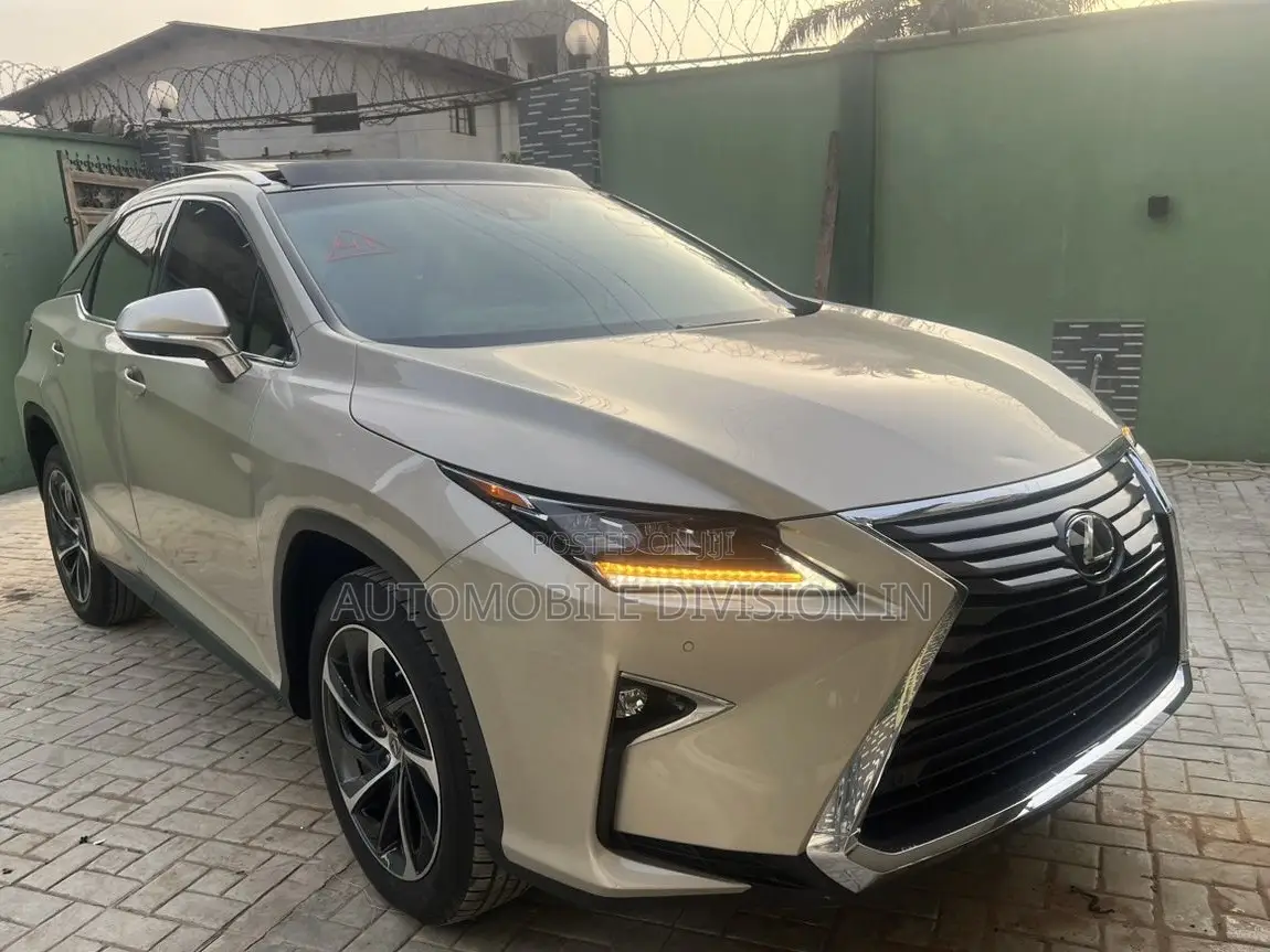 Lexus RX 350 AWD 2017 Gold