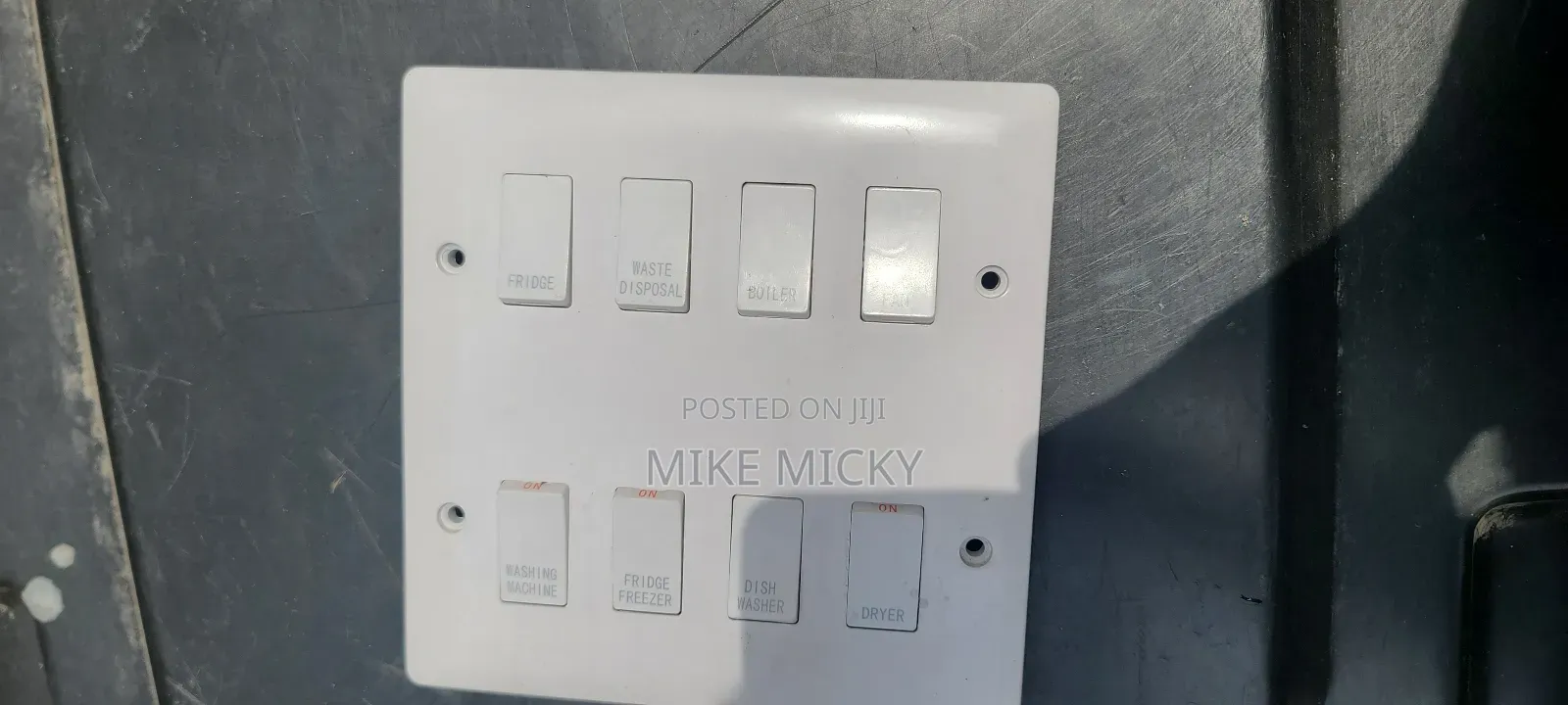 Grid Switch