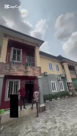 5bdrm Duplex in Rumuomasi for sale