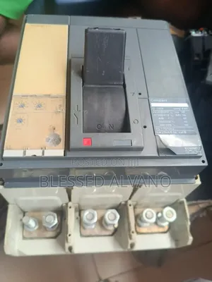 Breker 800ah ( Sneider)