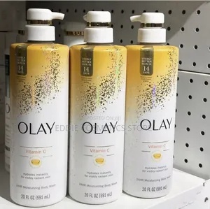 Olay Vitamin C + B3 Cleansing Revitalizing Body Wash