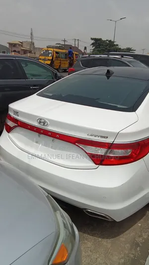 Hyundai Azera Limited 4dr Sedan (3.3L 6cyl 6A) 2015 White