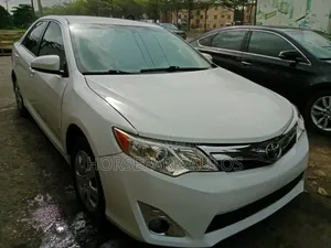 Toyota Camry 2014 White