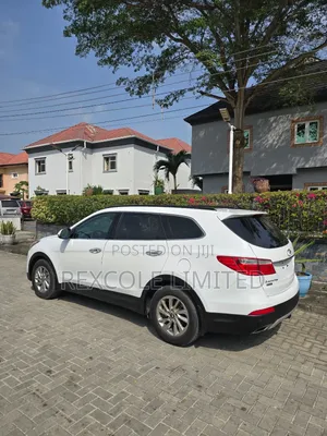 Hyundai Santa Fe Limited 4dr SUV AWD (3.3L 6cyl 6A) 2014 White
