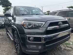 Toyota 4-Runner Limited 4dr SUV 4WD (4.0L 6cyl 5A) 2015 Gray