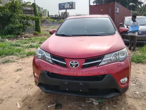 Toyota RAV4 2013 Red