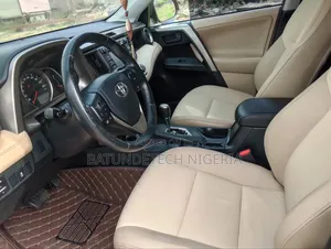 Toyota RAV4 2013 Red