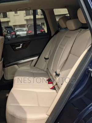 Mercedes-Benz GLK-Class 2013 Blue