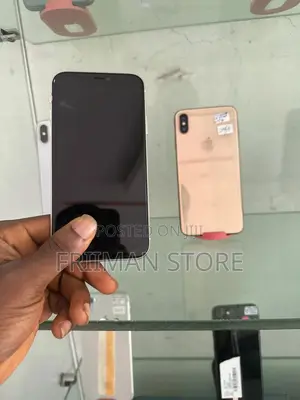 Apple iPhone 11 64 GB White