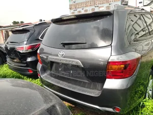 Toyota Highlander Limited 2009 Gray