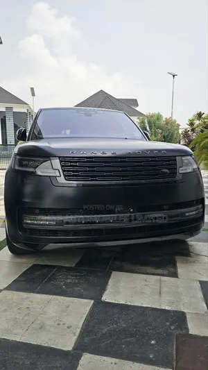 Land Rover Range Rover P530 SE SWB 2023 Black