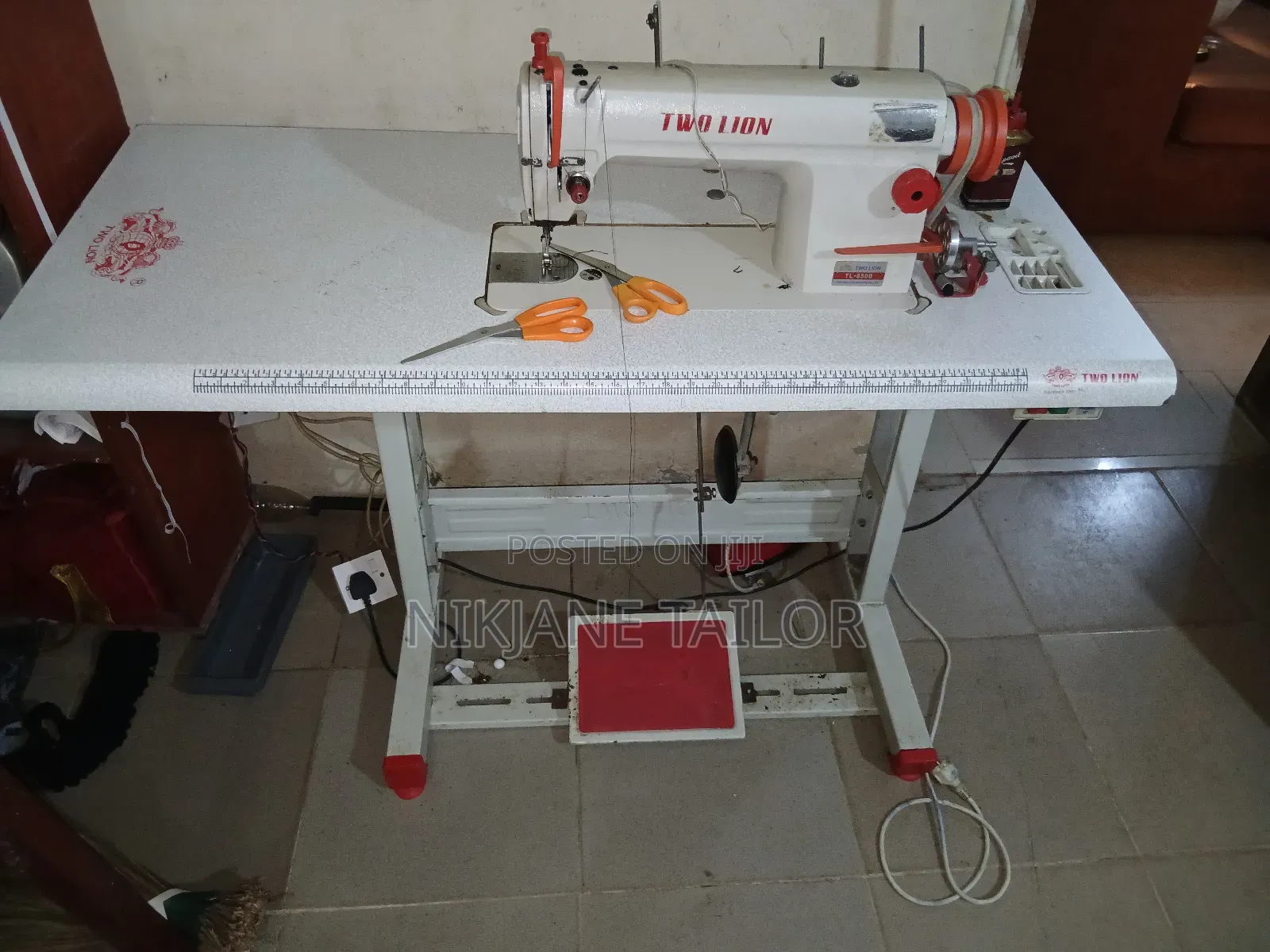 Emel Industrial Sewing Machine