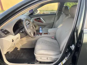 Toyota Camry 2010 Green