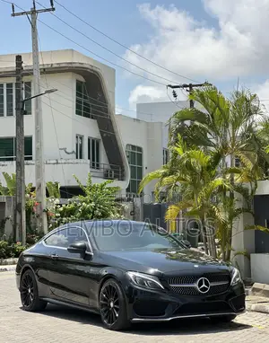 Mercedes-Benz C300 Base 4Matic Coupe AWD (2.0L 4cyl 7A) 2017 Black