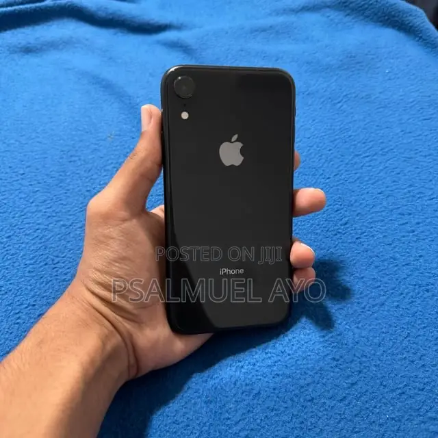 Apple iPhone XR 128 GB Black