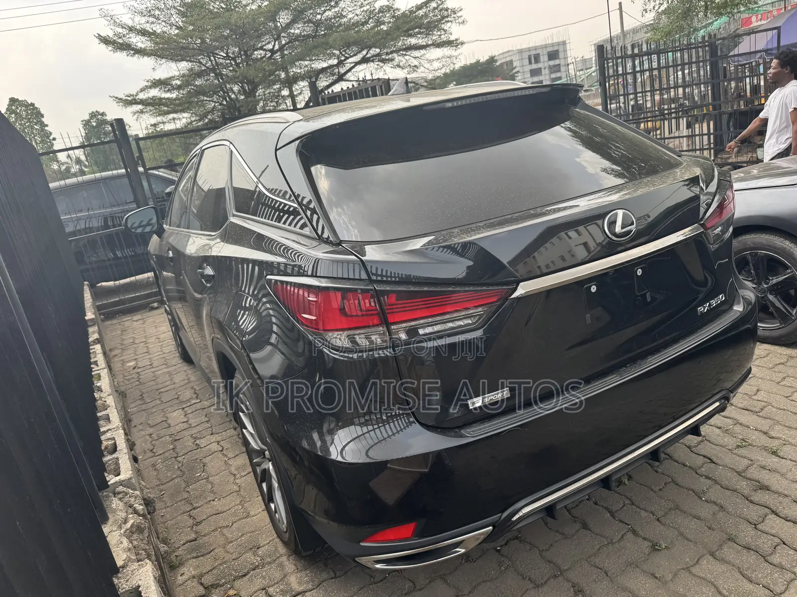 Lexus RX 2022 Black