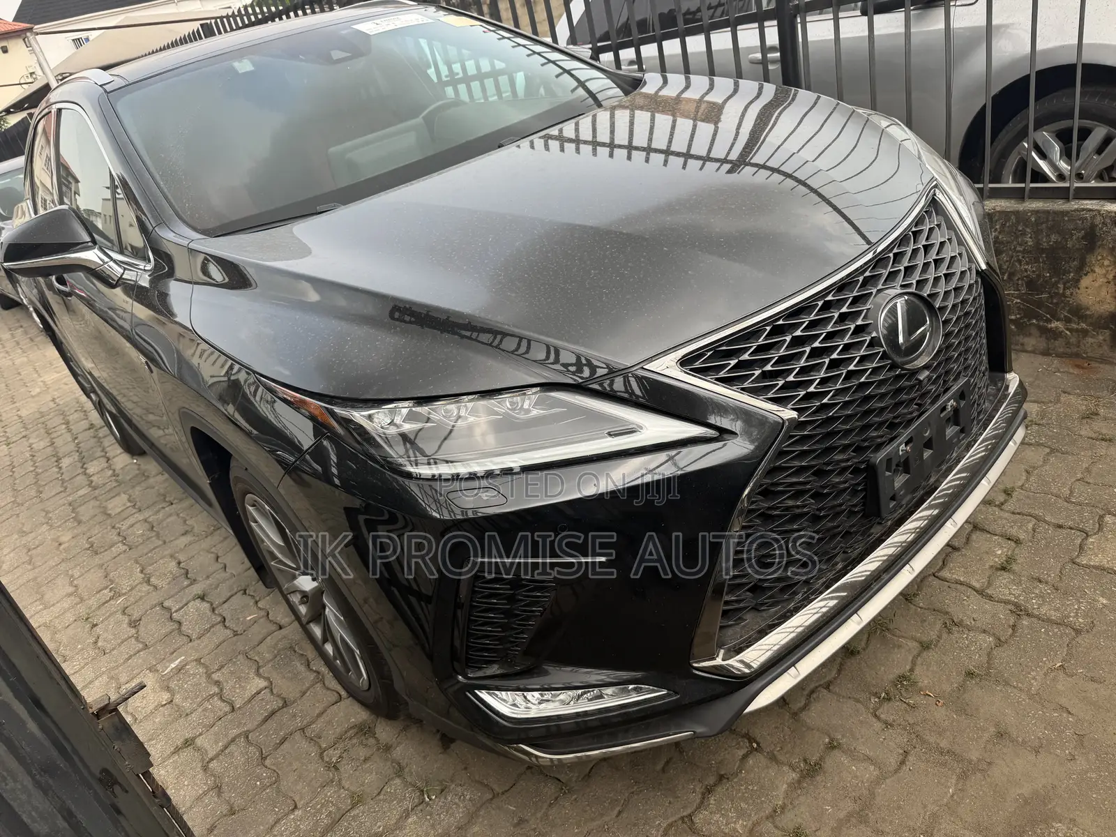 Lexus RX 2022 Black