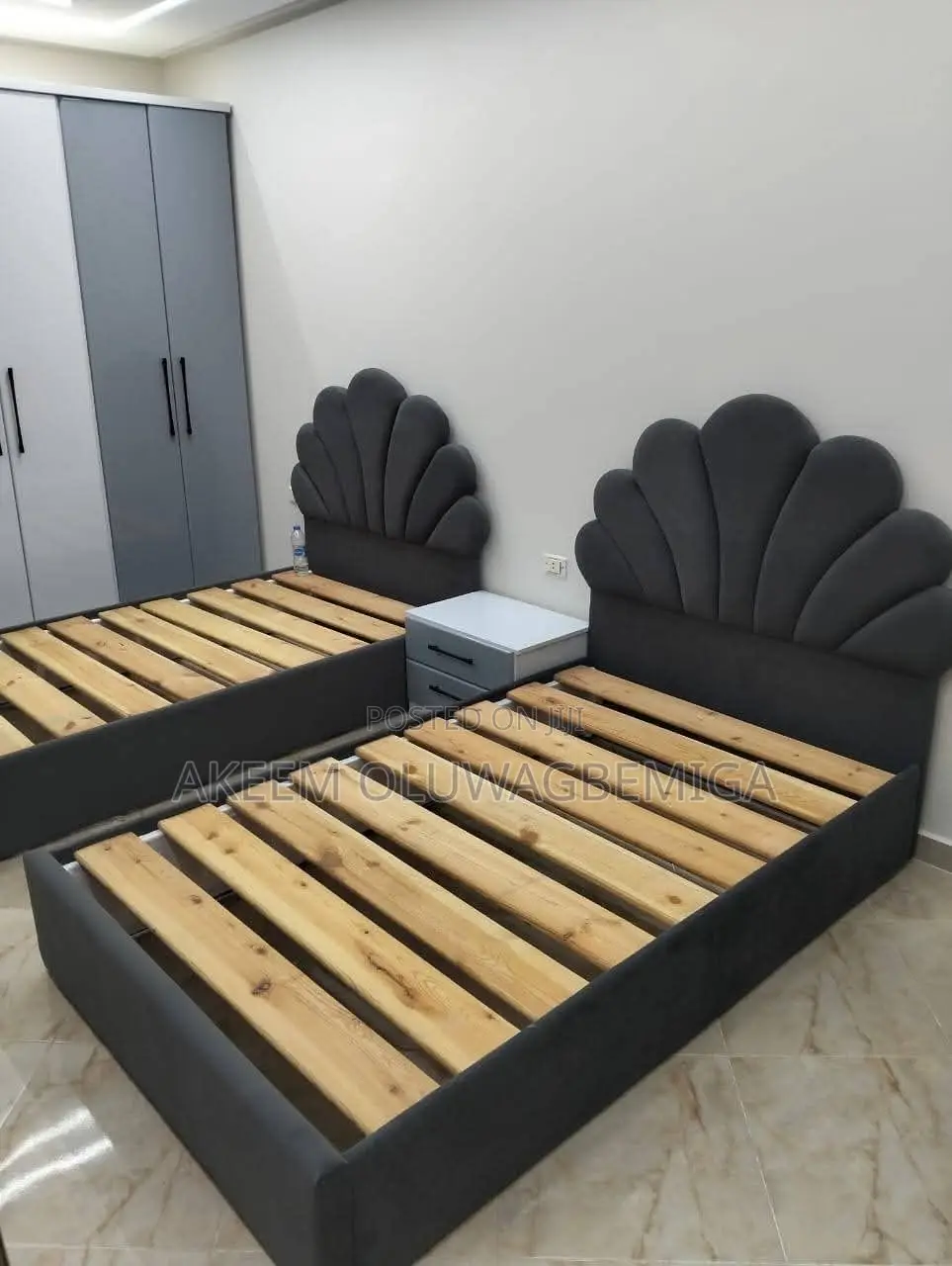 4by6 Bedframe