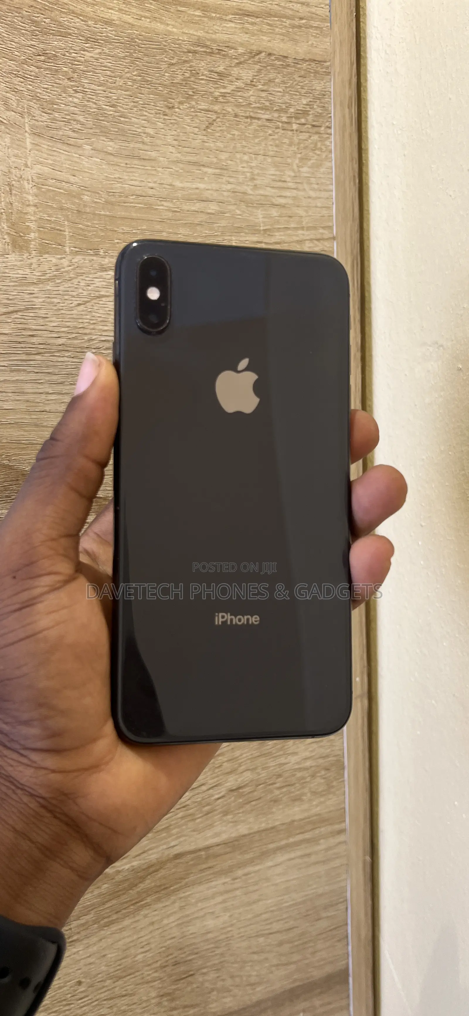 Apple iPhone XS Max 64 GB Black