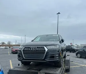 Audi Q7 3.0T Premium AWD quattro 2017 Black
