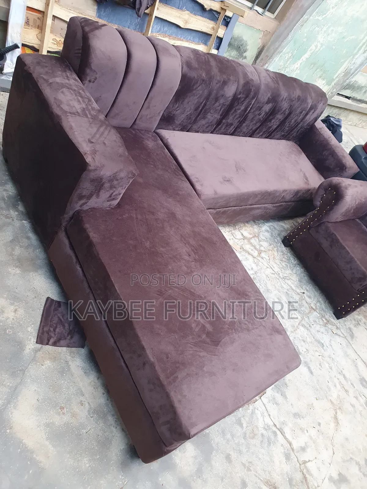 L Shap Couch