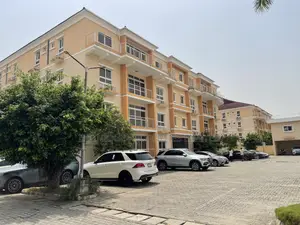 3bdrm Maisonette in Osapa london for sale
