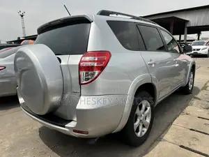 Toyota RAV4 2.5 Limited 4x4 2010 Silver
