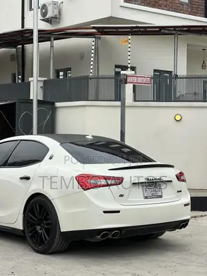 Maserati Ghibli 4dr Sedan (3.0L 6cyl Turbo 8A) 2014 White