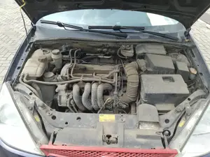 Ford Focus 2000 Blue