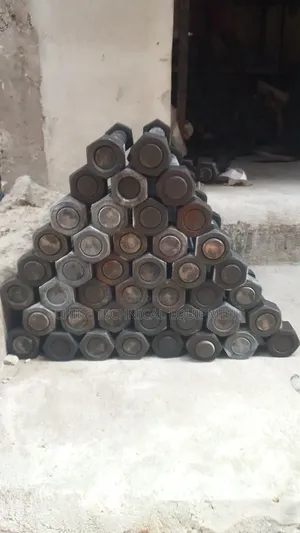 1.1/4 X 230 Stud Bolt and Nut