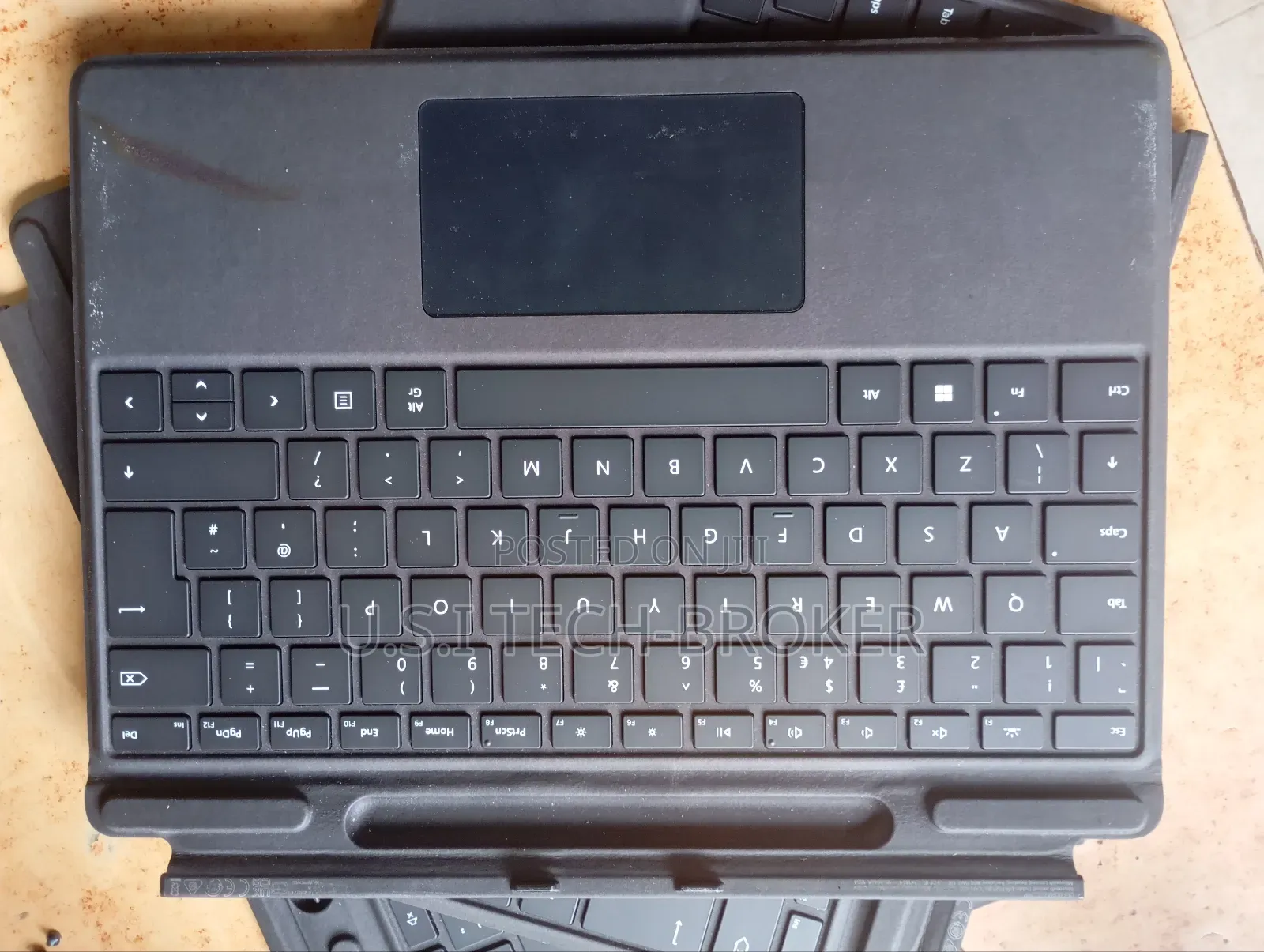 Surface Pro X, 8,9,10 Keyboard