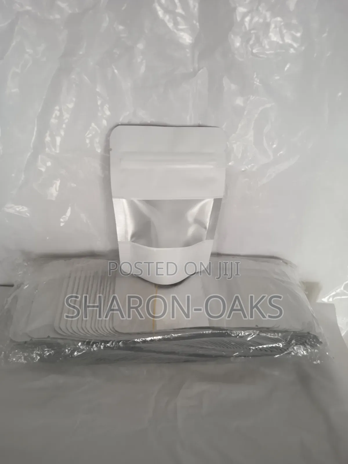 White Aluminium Pouch With Window 9×13cm