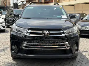 Toyota Highlander Limited 2019 Black