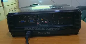 Viewsonic Pro8200(Vs13648) Full Hd 2000 Lumens Dlp Projector