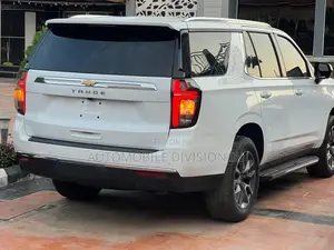 Chevrolet Tahoe High Country 4WD 2024 White