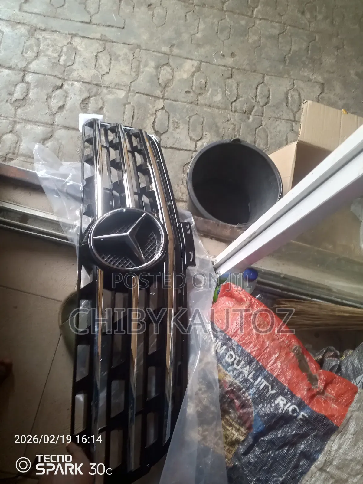 Front Bumper Grille for Ml 166 2014