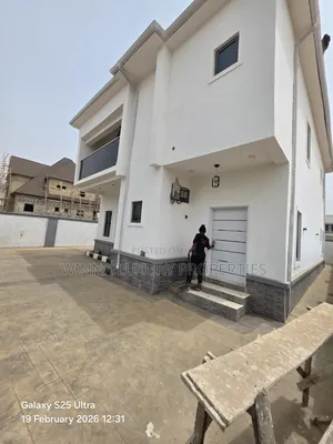 4bdrm Duplex in Nuga Luxuries, Lugbe District for sale